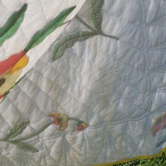 LAST OFFER* NEW Twin Size Quilt Hand Quilted Fall Winter Home Decor Applique - Picture 7 of 8